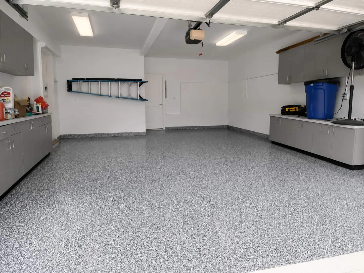 husk epoxy flake coating min